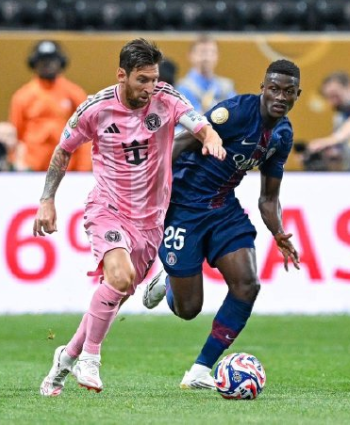 欧洲球队再度超越对手，实力碾压