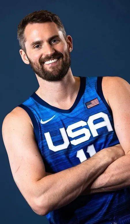 美国前锋状态火爆,成为关键一员 美国前锋状态火爆,成为关键一员