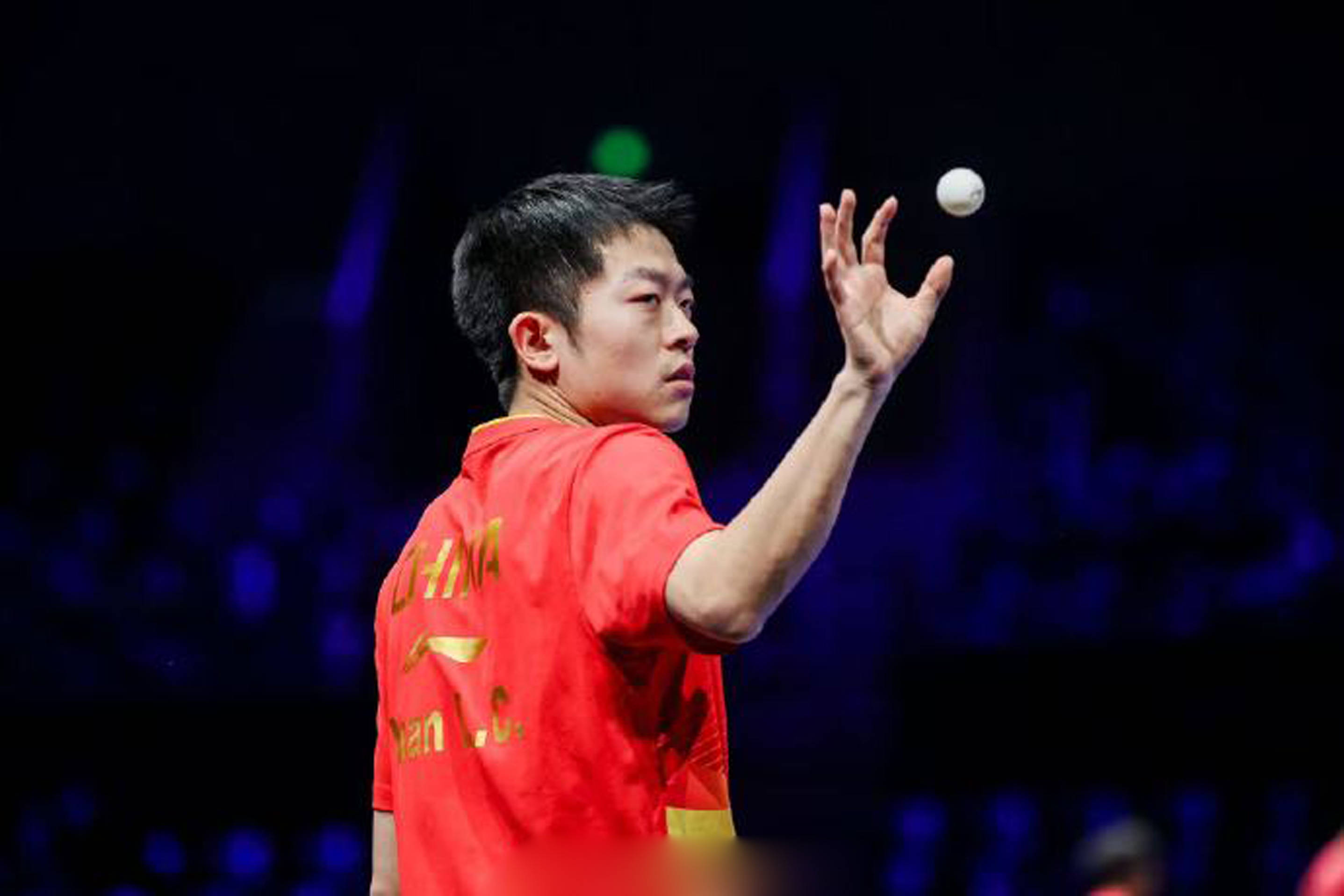 开云体育官网入口-球员在比赛中表现出色引发关注