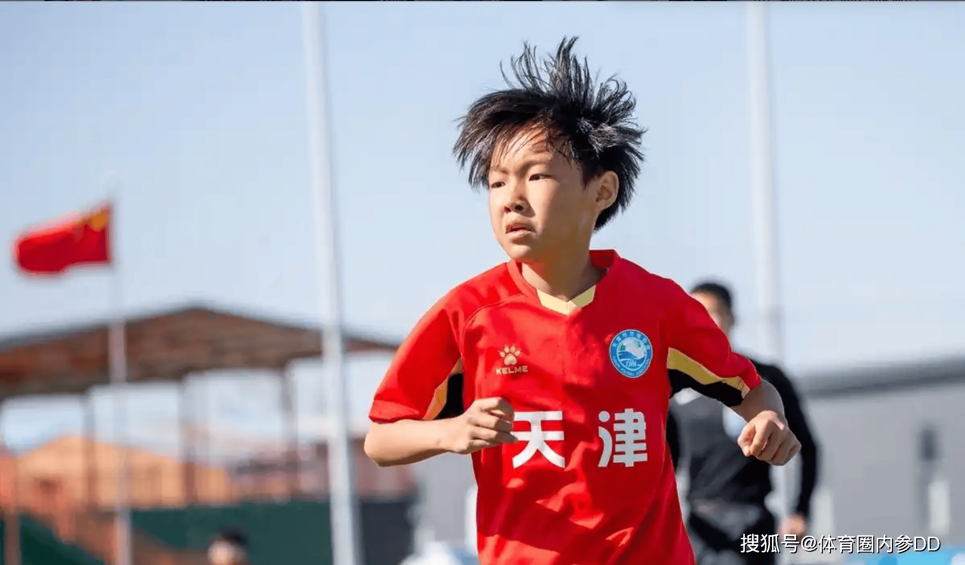 开云体育在线-天津泰达客场失利，主帅李铁喊话球员调整状态