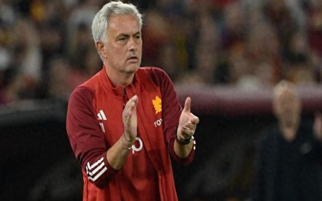 罗马主场遭逆转，争议判罚引发热议