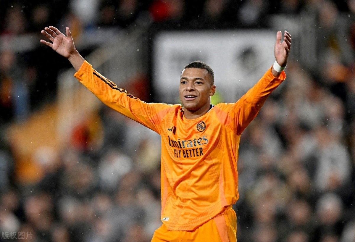 瓦伦西亚队在国际比赛中大获胜利