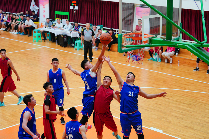 开云体育app下载-球场风暴！球队顽强拼搏掀起观赏狂潮的简单介绍