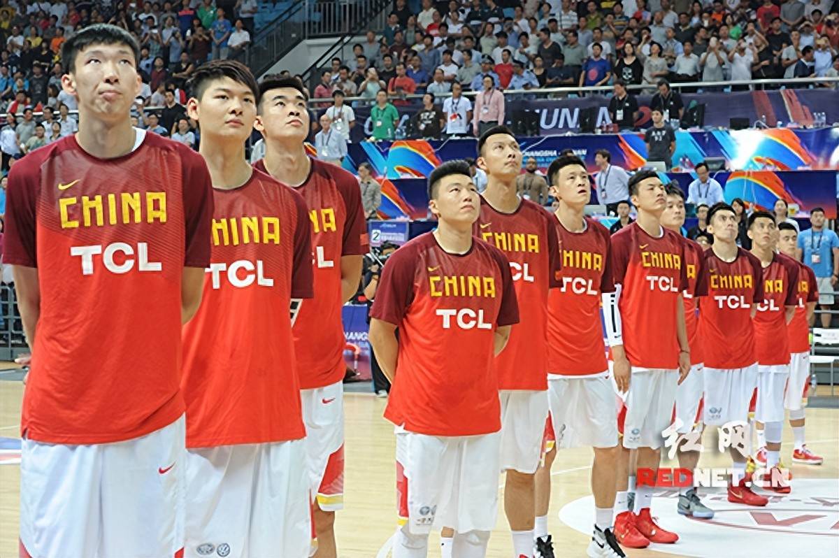 亚洲杯篮球赛晋级赛展开角逐