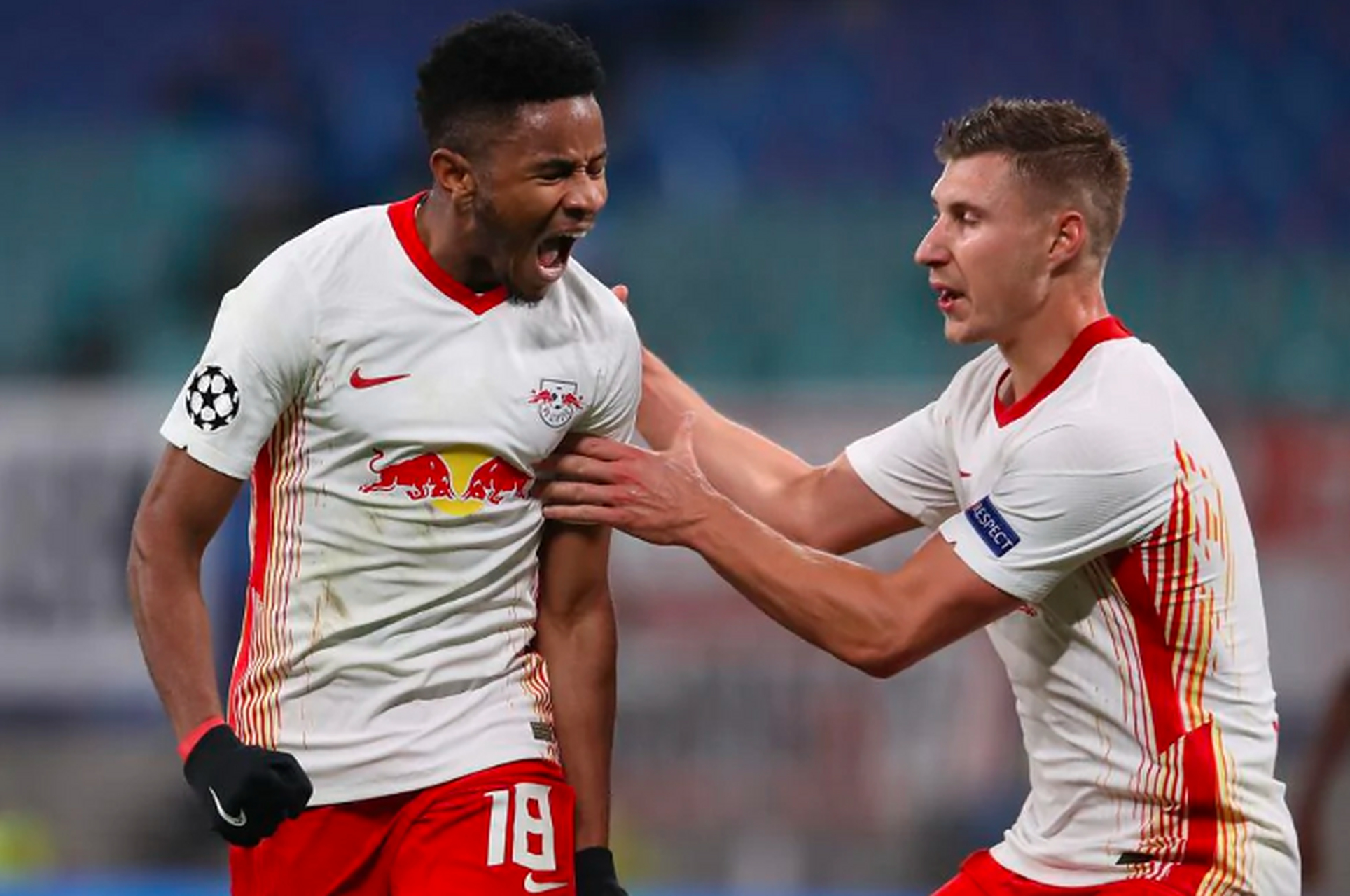 开云体育下载-关于强强对话：豪门球队的胜负之争引人关注的信息