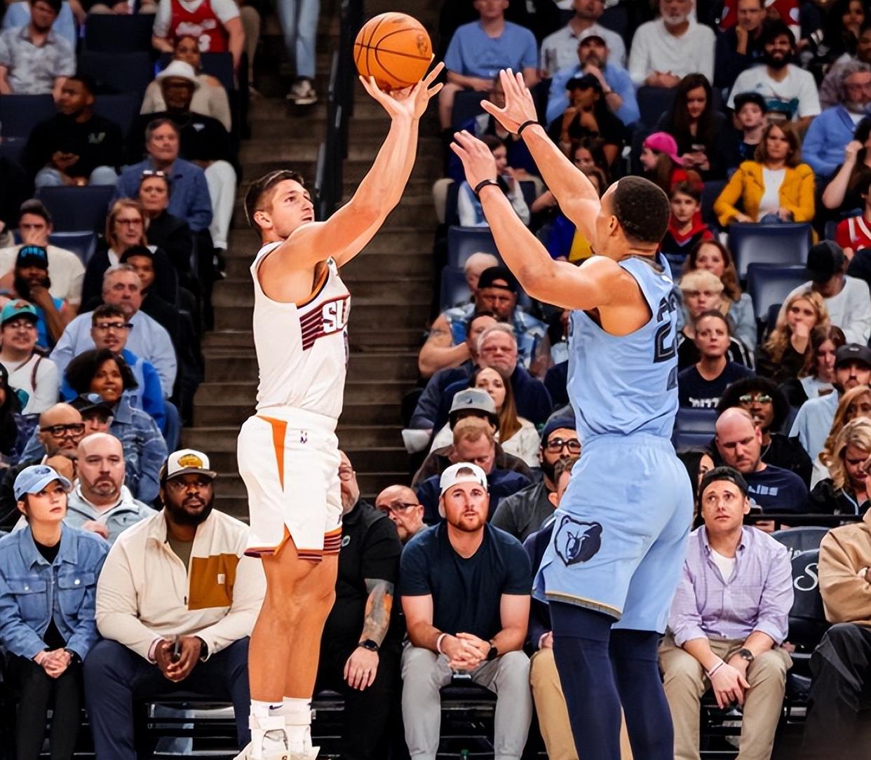 开云体育链接-篮网惨败灰熊，遭遇失利